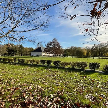 Avec Piscine Interieure Au Calme De La Campagne Héric